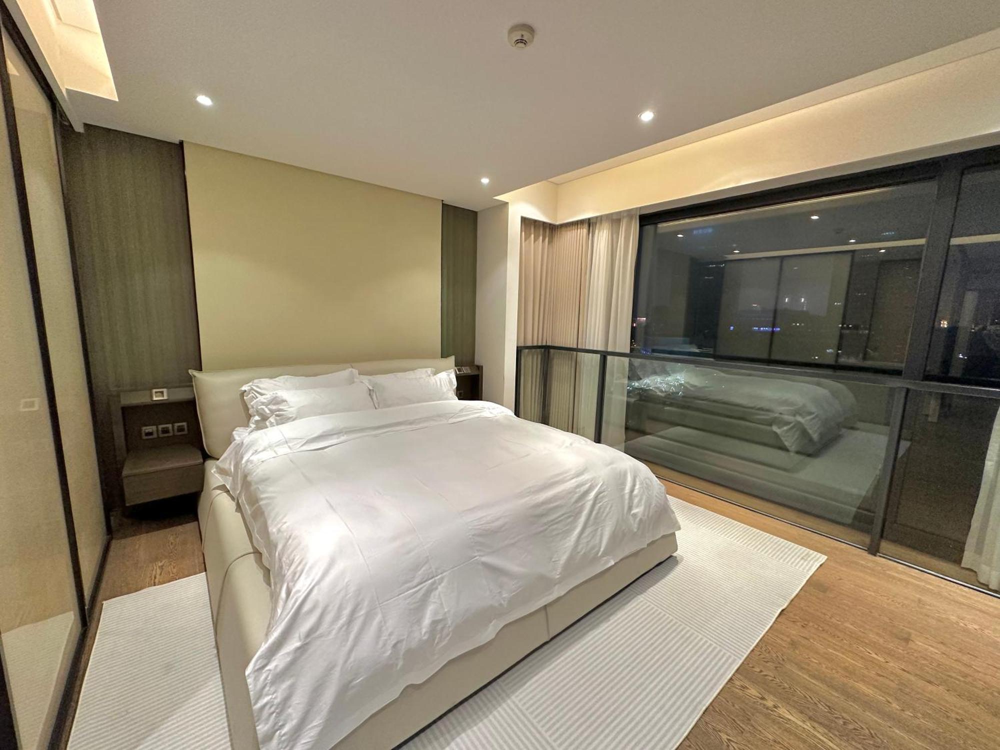 Zhome-Deplex Luxury Apartment-Near The Bund Shanghai Buitenkant foto